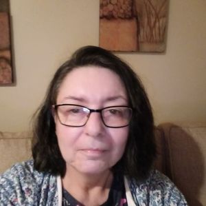 Meet your Posher, Jenn